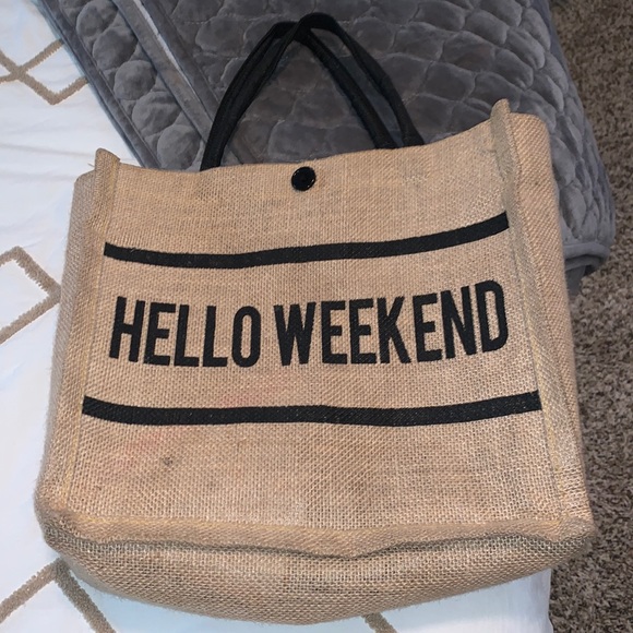 Handbags - Stylish weekend purse!